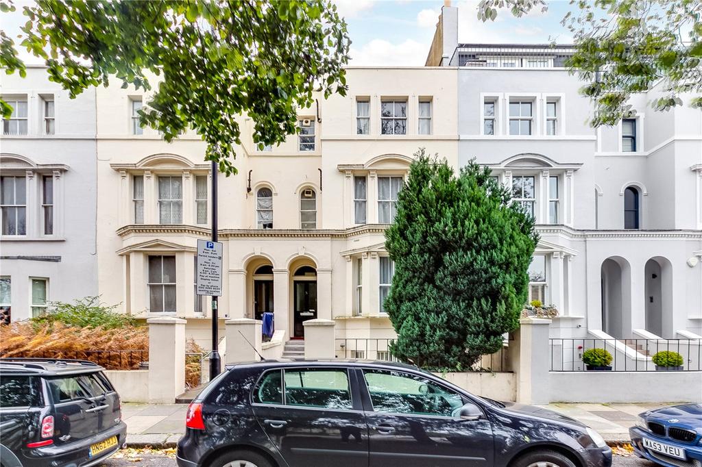 Moore Park Road, Fulham/Chelsea Borders, London 3 bed flat £1,100,000