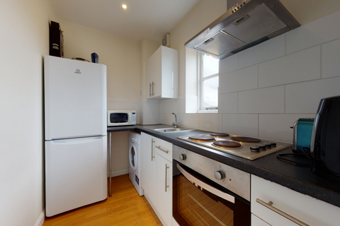 1 bedroom apartment to rent, Wheat Sheaf Close, London, E14