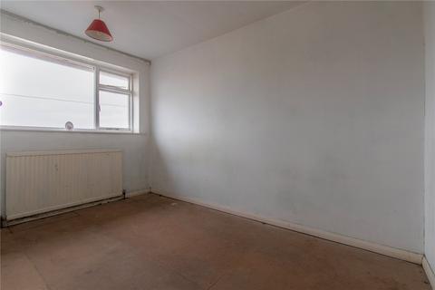 24 Rudding Street, Huddersfield, HD4 5DT