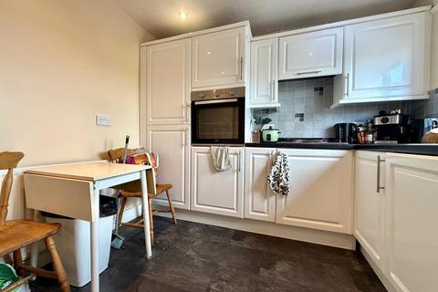 2 bedroom apartment to rent, Wimborne Road, Bournemouth, Dorset, BH9
