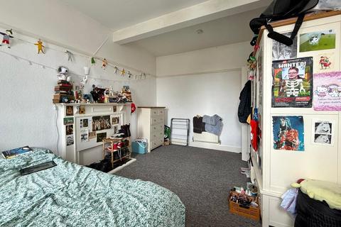 2 bedroom apartment to rent, Wimborne Road, Bournemouth, Dorset, BH9