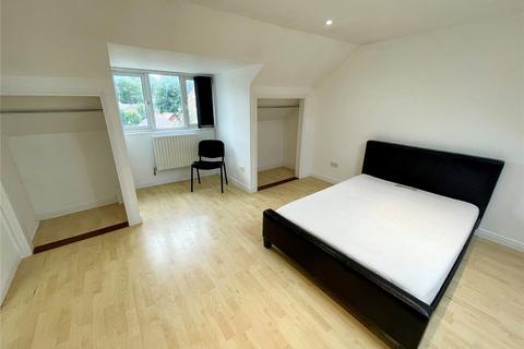 4 bedroom maisonette to rent, Vale Road, Bournemouth, BH1