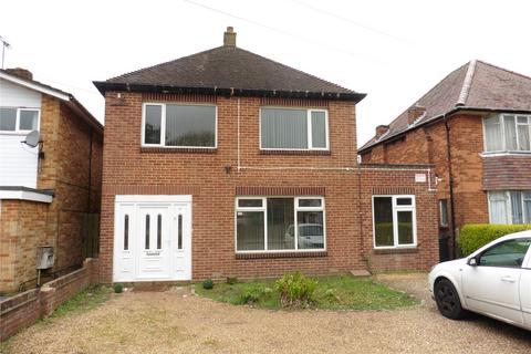 5 bedroom detached house to rent, Talbot Drive, Poole, BH12