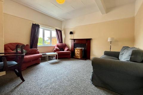 2 bedroom apartment to rent, Wimborne Road, Bournemouth, BH9
