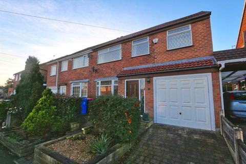 7 Colling Close, Irlam, Manchester, M44 6BY