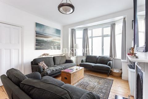 63 Keston Road, London, N17 6PJ