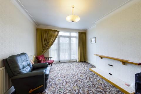 95 North View, Pinner, HA5 1PX