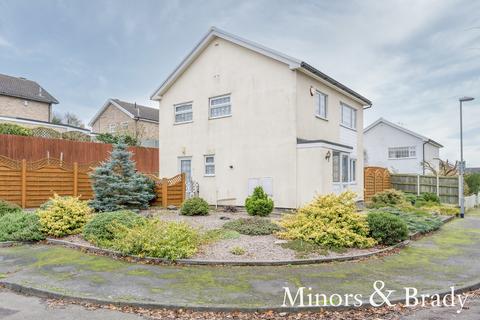 23 Braeford Close, Norwich, NR6 5EZ