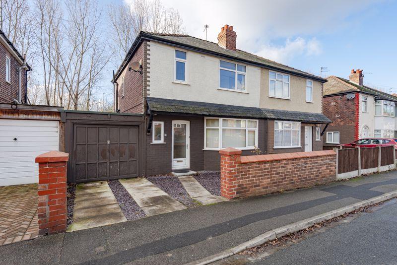 Russell Road, Runcorn 3 bed semidetached house £115,000