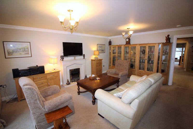 Feversham Grange, Skircoat Green. Halifax 3 bed penthouse for sale £