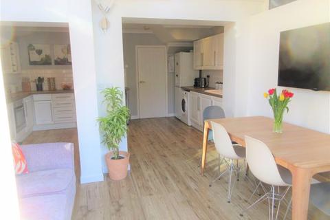 74 Morland Road, Birmingham, B43 7JH