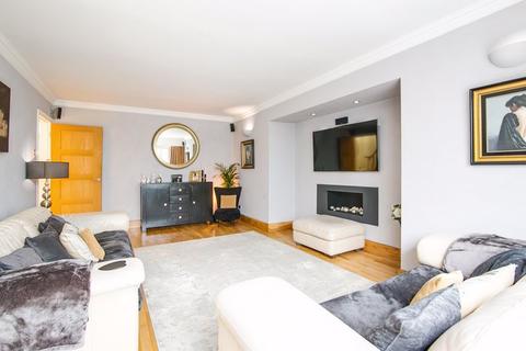 20 Holte Drive, Sutton Coldfield, B75 6PR