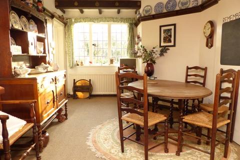 10 Greenhill Road, Sutton Coldfield, B72 1DS