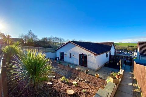 17 Cameron Crescent, Cumnock, KA18 3TA