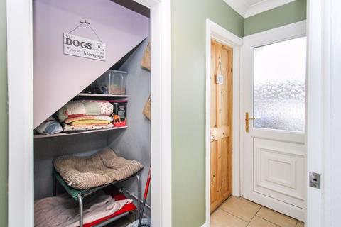 16 Hall Avenue, Leek, ST13 6BU