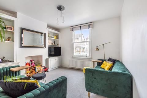 64 Salisbury Road, Romford, RM2 5TP