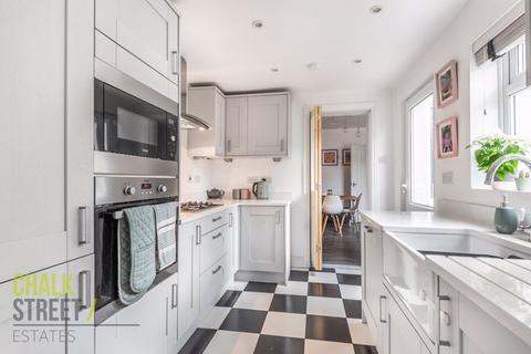64 Salisbury Road, Romford, RM2 5TP