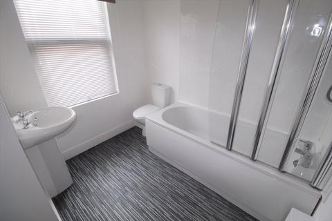 17 Bertie Road, Wrexham, LL13 8EH