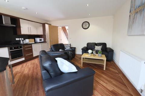6 bedroom terraced house to rent, 6a Wilkinson Street