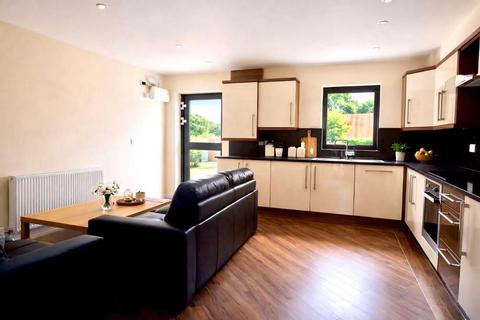 6 bedroom terraced house to rent, 6a Wilkinson Street