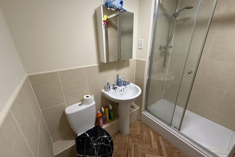 2 bedroom apartment to rent, Hornbeam Close, Bristol