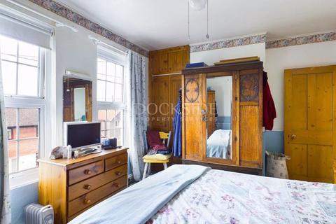7 Castle Street, Upnor, Rochester, ME2 4XR