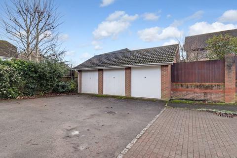 21 Corbett Drive, Lightwater, GU18 5LA