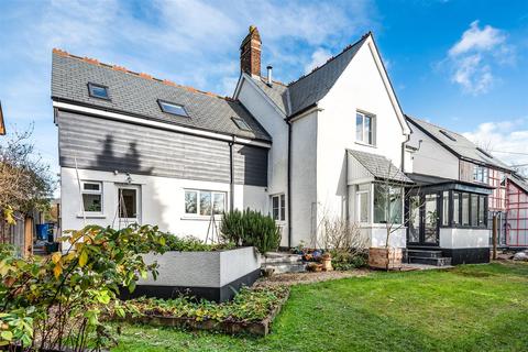 Denes Acland Road, Landkey, Barnstaple, EX32 0LB