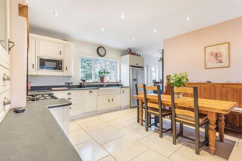Denes Acland Road, Landkey, Barnstaple, EX32 0LB