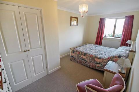 Edge Hill Presteigne Road, Knighton, LD7 1HY