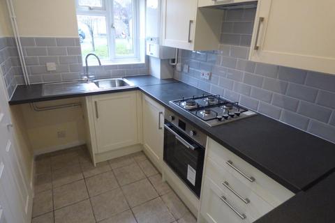 2 bedroom terraced house to rent, Rodeheath, Luton