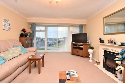 11 Berwick Close, Eastbourne, BN22 0TA