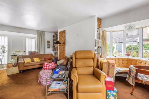 13 Sunset View, Barnet, EN5 4LB
