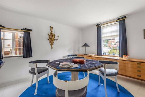 13 Sunset View, Barnet, EN5 4LB