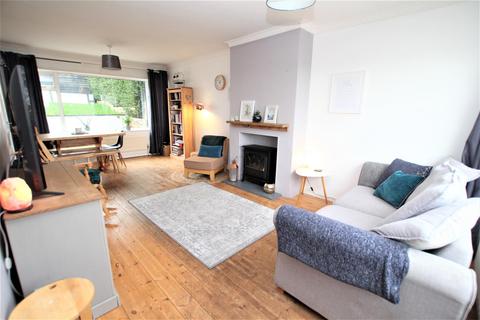 56 Hall Road, Bradford, BD2 2DZ