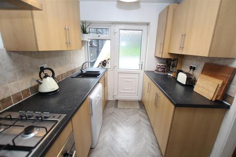 56 Hall Road, Bradford, BD2 2DZ