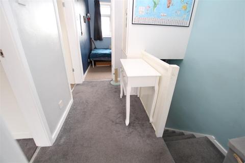 56 Hall Road, Bradford, BD2 2DZ