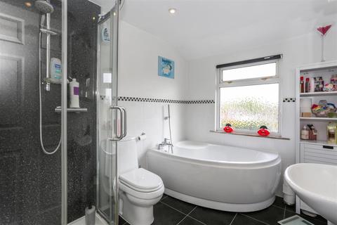 23 Dalmeny Road, Carshalton, SM5 4PW