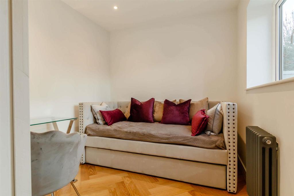 8445987-interior27-800.jpg