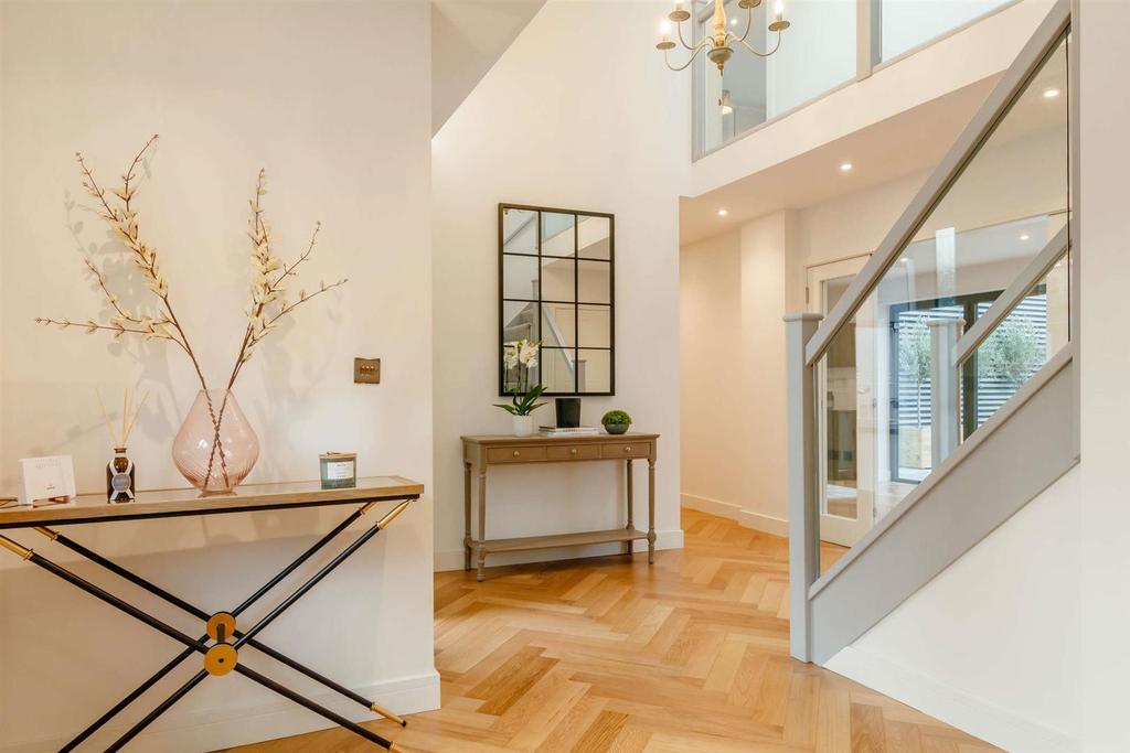 8445987-interior01v2-800.jpg