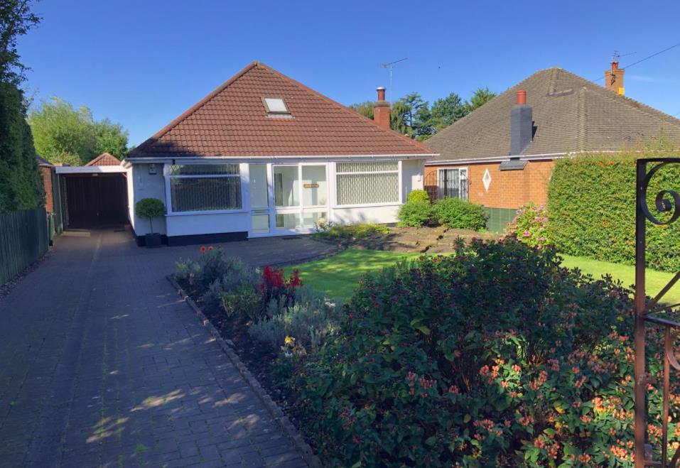 Mill Hill Road, Irby, Wirral 3 bed property £350,000