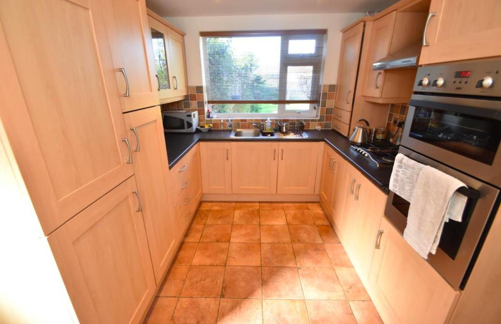 Mill Hill Road, Irby, Wirral 3 bed property £350,000