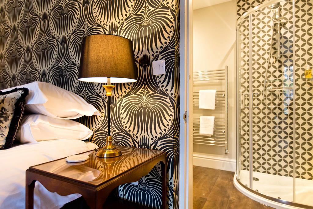 Bedroom Two Ensuite