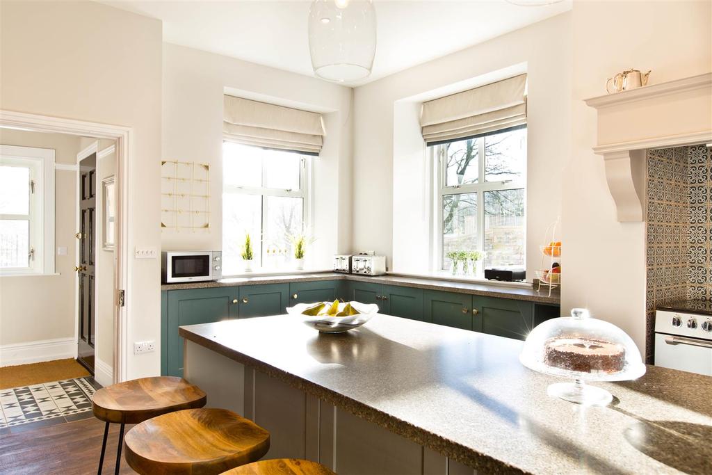 Kitchen/Breakfast Room