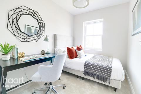 3 Accommodation Road, Barnet, EN4 8FT