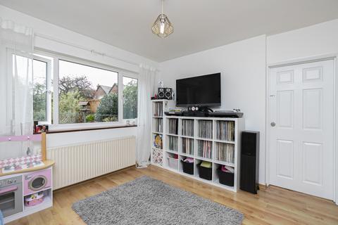 20 Laburnum Road, Coopersale, Epping, CM16 7RA