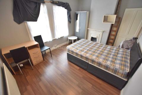 undefined, Grange Ave, Reading