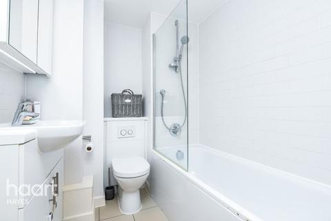 Flat 1, Datchet House Chester Road, Hounslow, TW4 6FB