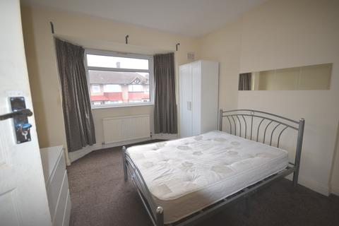 42 Rayford Avenue, London, SE12 0NG