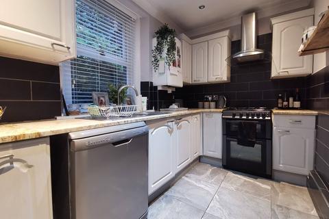 59 Dyffryn Road, Alltwen, Swansea, SA8 3BY